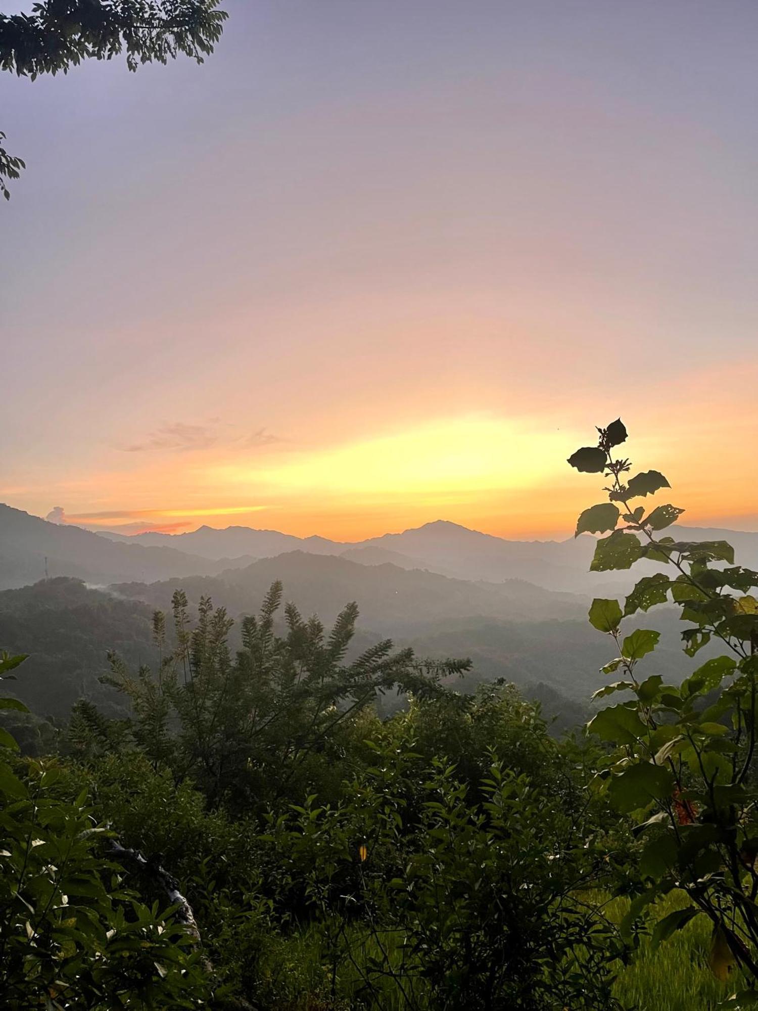Sunset Serenata Minca Exterior photo